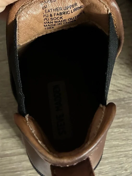 Steve Madden Brown Leather Chelsea Ankle Boots with Black Elastic - Picture 5 of 6